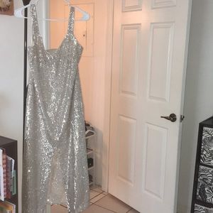 NWT (Zara) Gold Sequin sleeveless midi Dress